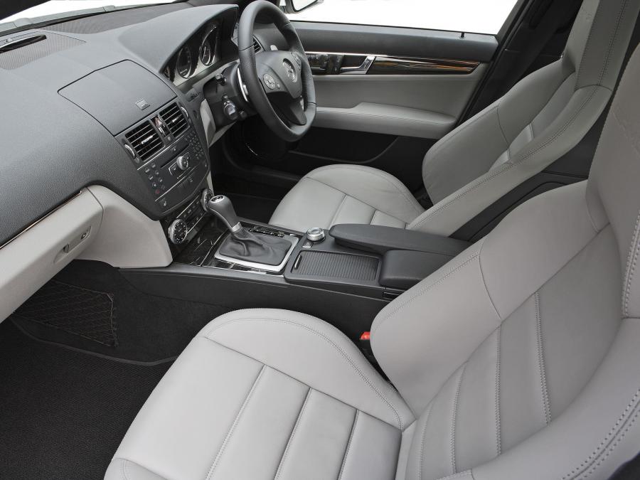  Mercedes-Benz C63 AMG 2008 года  (AU) (фото 22 из 23)